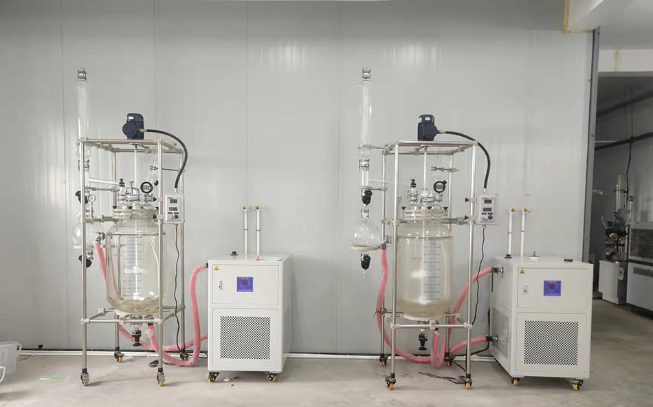 Reflux and distillation apparatus