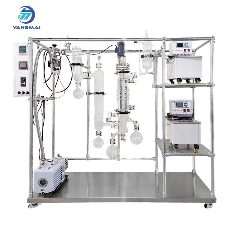 Молекулярная дистилляция с коротким путем прохождения через стекло: эффективная очистка для лабораторий и фармацевтических компаний.